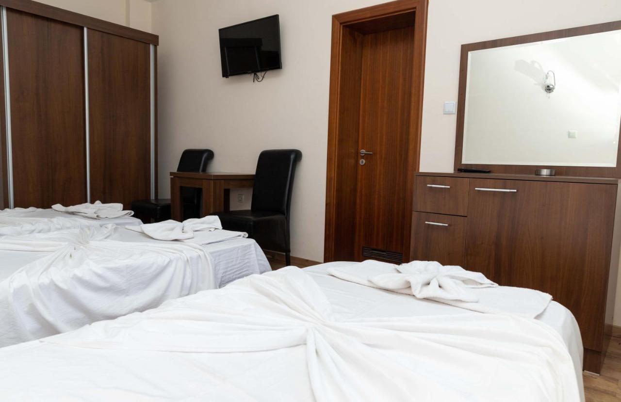 Hotel Leo بتش المظهر الخارجي الصورة