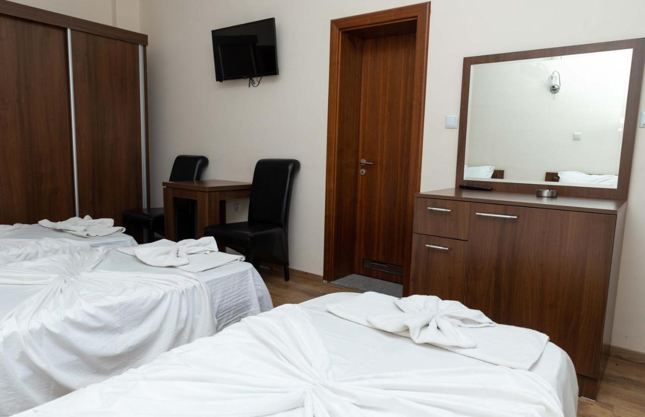 Hotel Leo بتش المظهر الخارجي الصورة